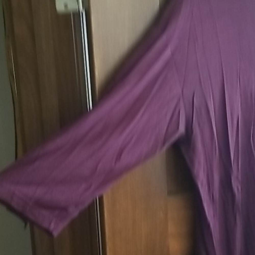 Shirt - Picture 2 of 5